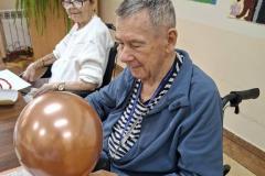 843b4edc-e518-4d99-9795-42c6856bafe0